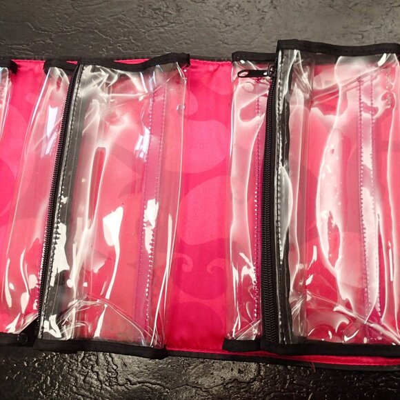 Hanging Toiletries Bag - Picture 5 of 6